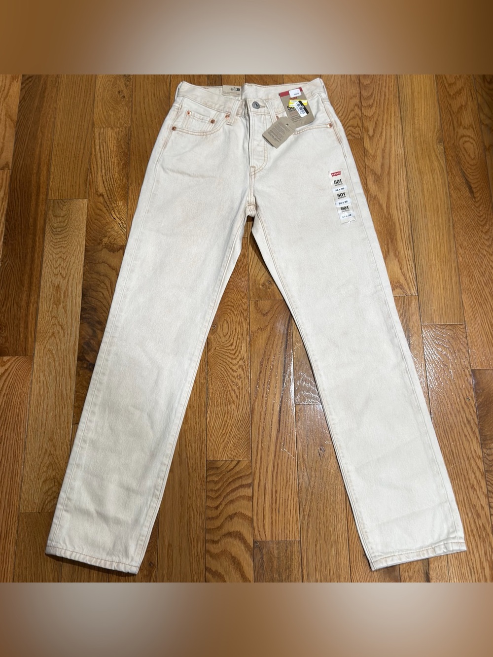 Levi’s 501 Women’s Original Jeans High Rise Straight Leg Cream 24x30 NWT